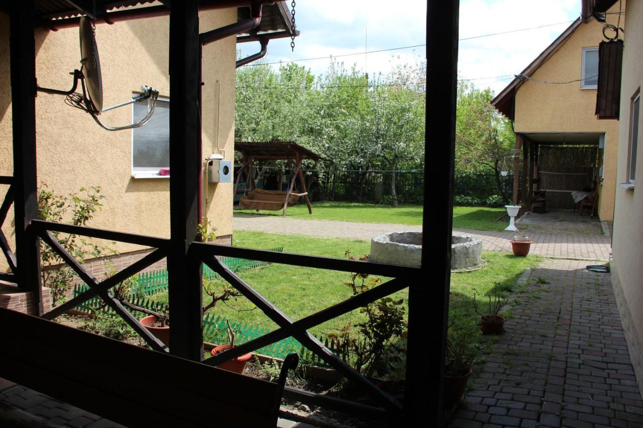 Ріточка Apartamento Berehove  Exterior foto