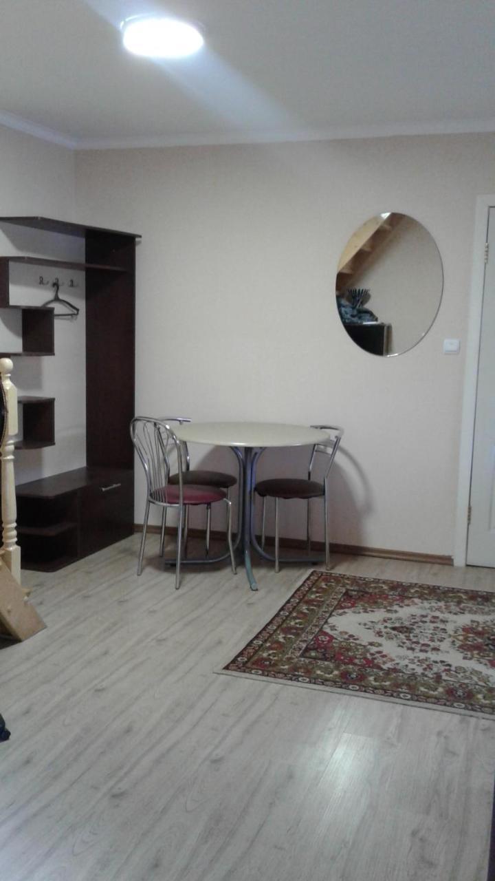 Ріточка Apartamento Berehove  Exterior foto